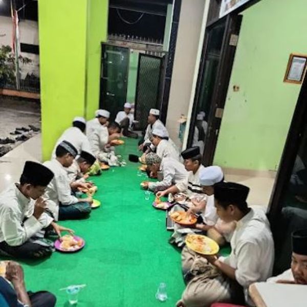 Makan Bersama